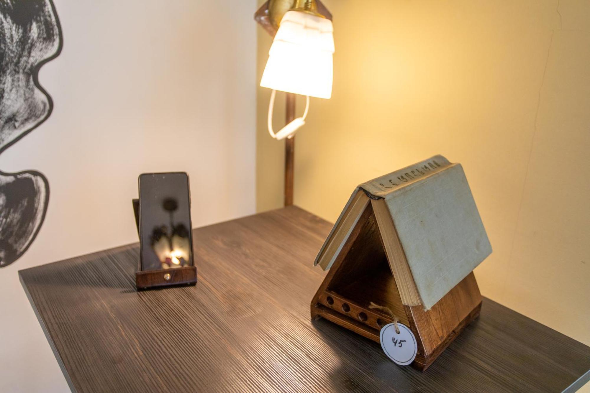 Book Hotel Kutaisi Ngoại thất bức ảnh